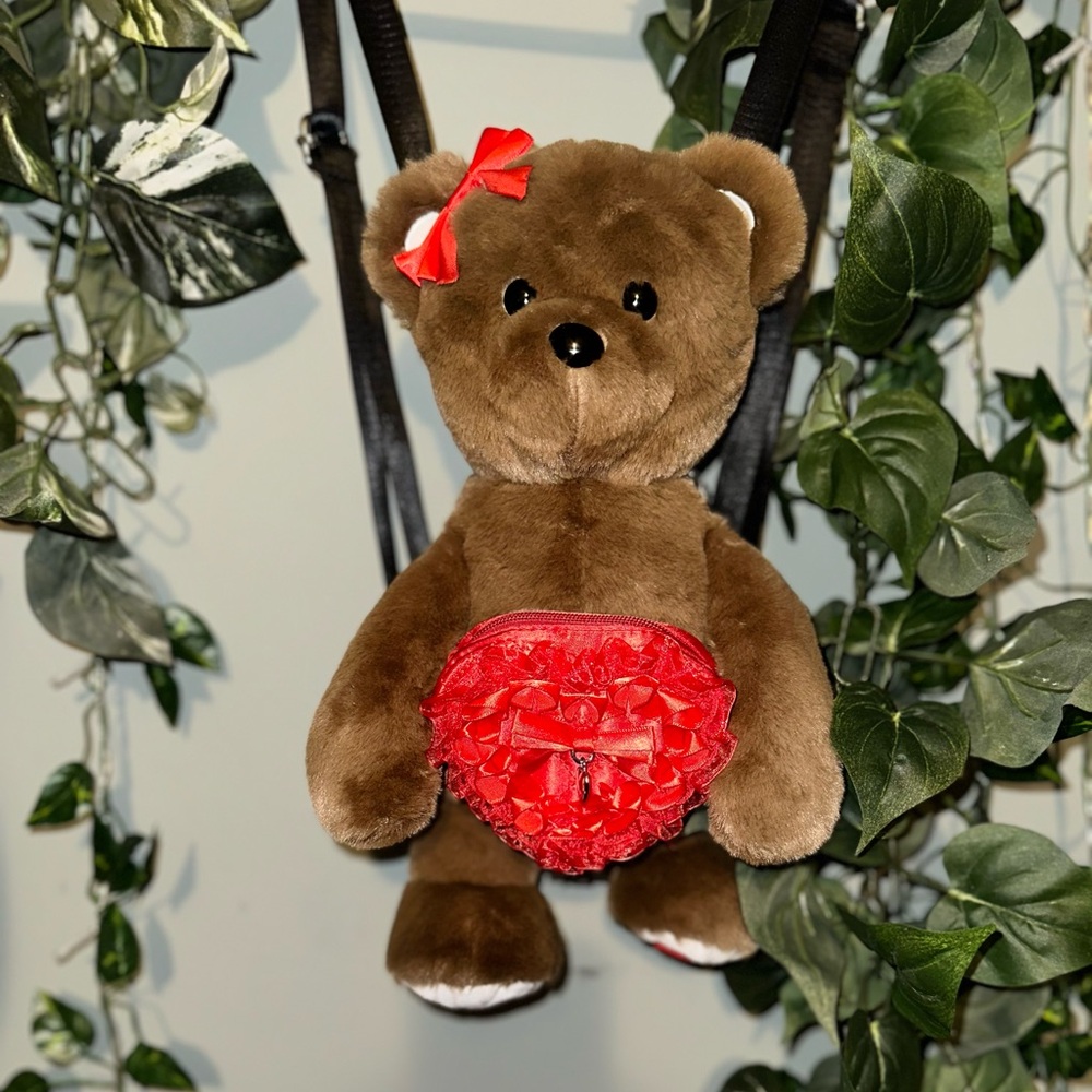 Dollskill Bear Plushie Backpack ❤️🧸